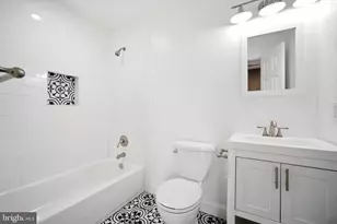 538 13th St SE, Washington, DC 20003 - Photo 32