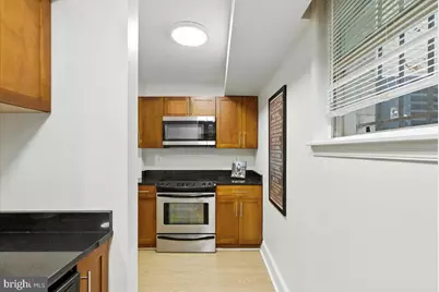 1367 K Street SE #B, Washington, DC 20003 - Photo 12