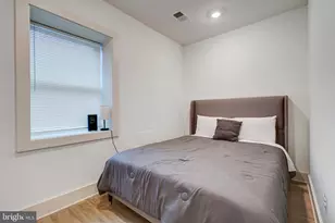 256 15th St SE, Washington, DC 20003 - Photo 8