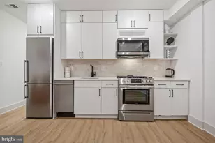 256 15th St SE, Washington, DC 20003 - Photo 4