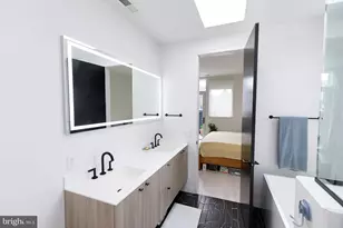1321 Monroe St NW, Washington, DC 20010 - Photo 28