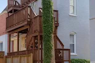 749 Gresham Pl NW, Washington, DC 20001 - Photo 18