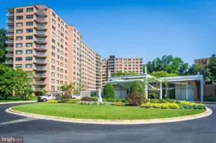 4201 Cathedral Ave NW, Washington, DC 20016 - Photo 22