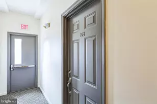 610 Irving St NW, Washington, DC 20010 - Photo 2