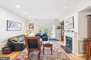 1811 T St NW, Washington, DC 20009 - Photo 28