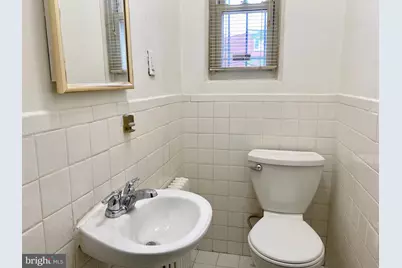 7527 8th Street NW, Washington, DC 20012 - Photo 12