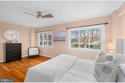 320 G Street SW, Washington, DC 20024 - Photo 8