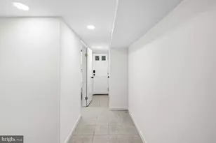 1628 44th St NW, Washington, DC 20007 - Photo 32