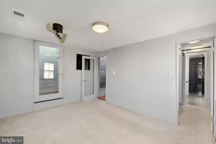 721 D St NE, Washington, DC 20002 - Photo 18