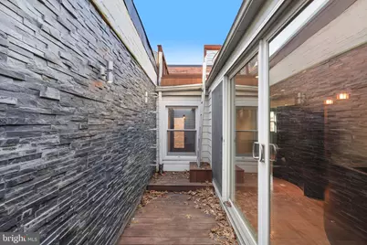 721 D Street NE, Washington, DC 20002 - Photo 26