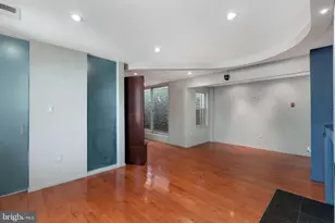 721 D St NE, Washington, DC 20002 - Photo 6