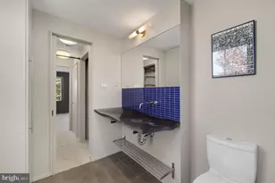 721 D St NE, Washington, DC 20002 - Photo 20