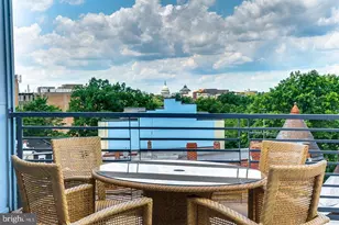 1391 Pennsylvania Ave. SE, Washington, DC 20003 - Photo 28