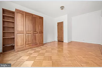 2039 New Hampshire Avenue NW #607, Washington, DC 20009 - Photo 4