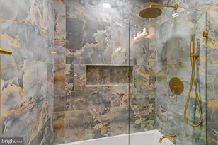 1609 17th St SE, Washington, DC 20020 - Photo 8