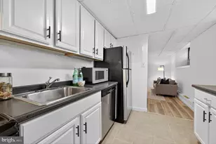 1514 17th St NW, Washington, DC 20036 - Photo 2