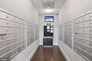 800 4th St SW, Washington, DC 20024 - Photo 36