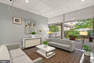 800 4th St SW, Washington, DC 20024 - Photo 14