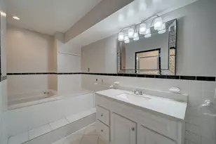 2142 Cathedral Ave NW, Washington, DC 20008 - Photo 58