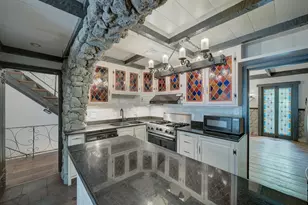 2142 Cathedral Ave NW, Washington, DC 20008 - Photo 30