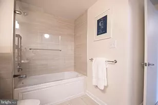 2750 14th St NW, Washington, DC 20009 - Photo 16
