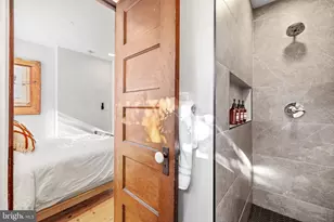 1417 Maryland Ave NE, Washington, DC 20002 - Photo 38