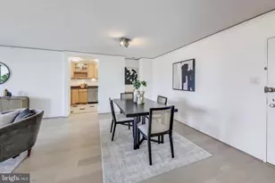 490 M St SW, Washington, DC 20024 - Photo 6