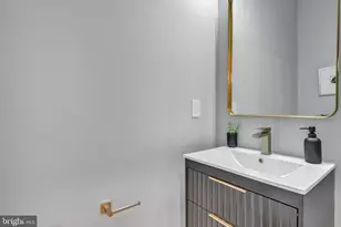 2333 Fairlawn Ave SE, Washington, DC 20020 - Photo 44