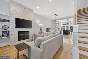 1309 D St SE, Washington, DC 20003 - Photo 2