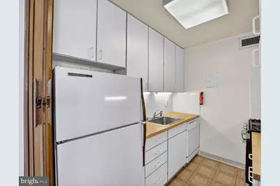 2475 Virginia Avenue NW #925, Washington, DC 20037 - Photo 8