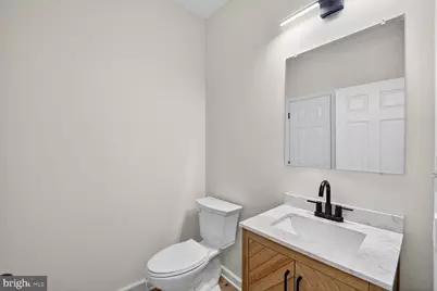 1992 Retta Gilliam Court SE, Washington, DC 20020 - Photo 10