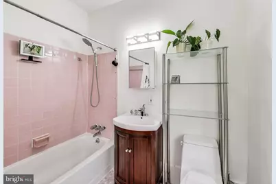 1302 Floral Street NW, Washington, DC 20012 - Photo 16