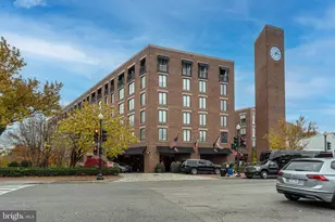 1237 29th St NW, Washington, DC 20007 - Photo 32