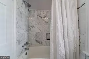 1237 29th St NW, Washington, DC 20007 - Photo 20