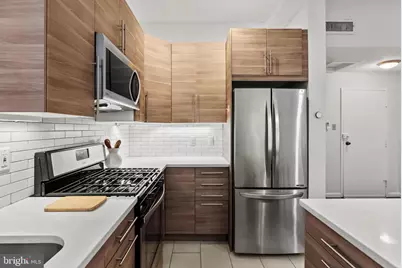 1851 Columbia Road NW #305, Washington, DC 20009 - Photo 4