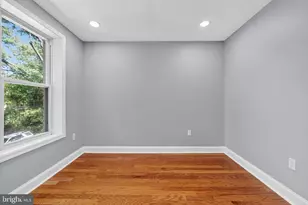 313 Parkland Pl SE, Washington, DC 20032 - Photo 4