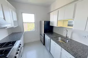 4000 Cathedral Ave NW, Washington, DC 20016 - Photo 12