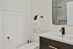 1404 Massachusetts Ave SE, Washington, DC 20003 - Photo 22