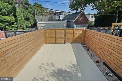 1404 Massachusetts Avenue SE, Washington, DC 20003 - Photo 46