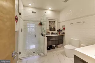 1242 New Jersey Ave NW, Washington, DC 20001 - Photo 18