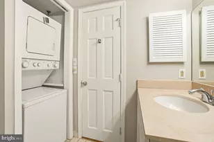 801 Pennsylvania Ave NW, Washington, DC 20004 - Photo 24