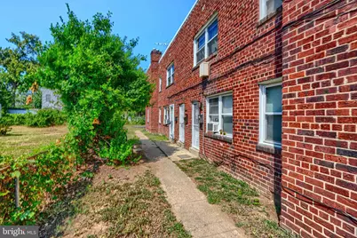 1118 46th Street NE, Washington, DC 20019 - Photo 2