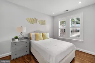 760 Hobart Pl NW, Washington, DC 20001 - Photo 22