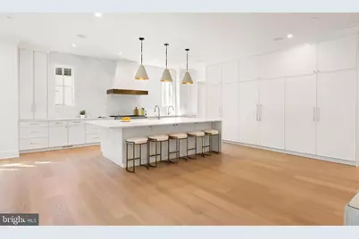 2916 Chesapeake Street NW, Washington, DC 20008 - Photo 6