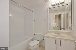 648 C St NE, Washington, DC 20002 - Photo 12