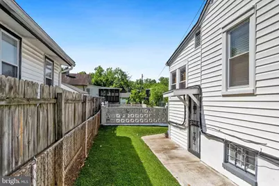 3023 K Street SE, Washington, DC 20019 - Photo 12