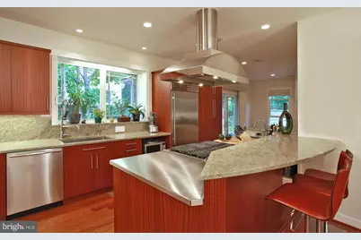 4114 Emery Place NW, Washington, DC 20016 - Photo 10