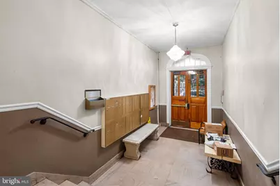 1705 Lanier Place NW #204, Washington, DC 20009 - Photo 4