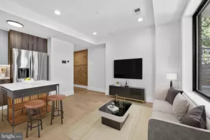 2440 Ontario Rd NW, Washington, DC 20009 - Photo 2