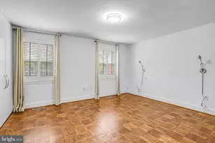 3275 Sutton Pl NW, Washington, DC 20016 - Photo 16